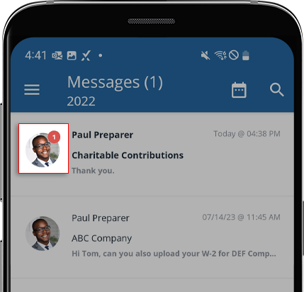 Android red badge on a message thread indicating unread message